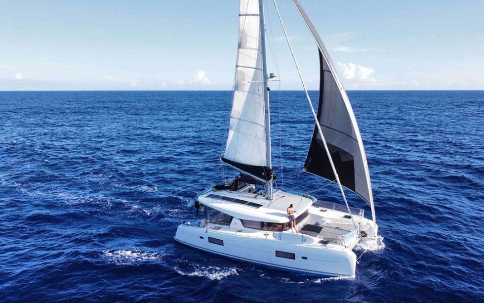 power catamaran hire whitsundays